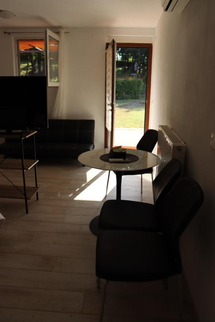 Apartments Matelici Divšići Dış mekan fotoğraf