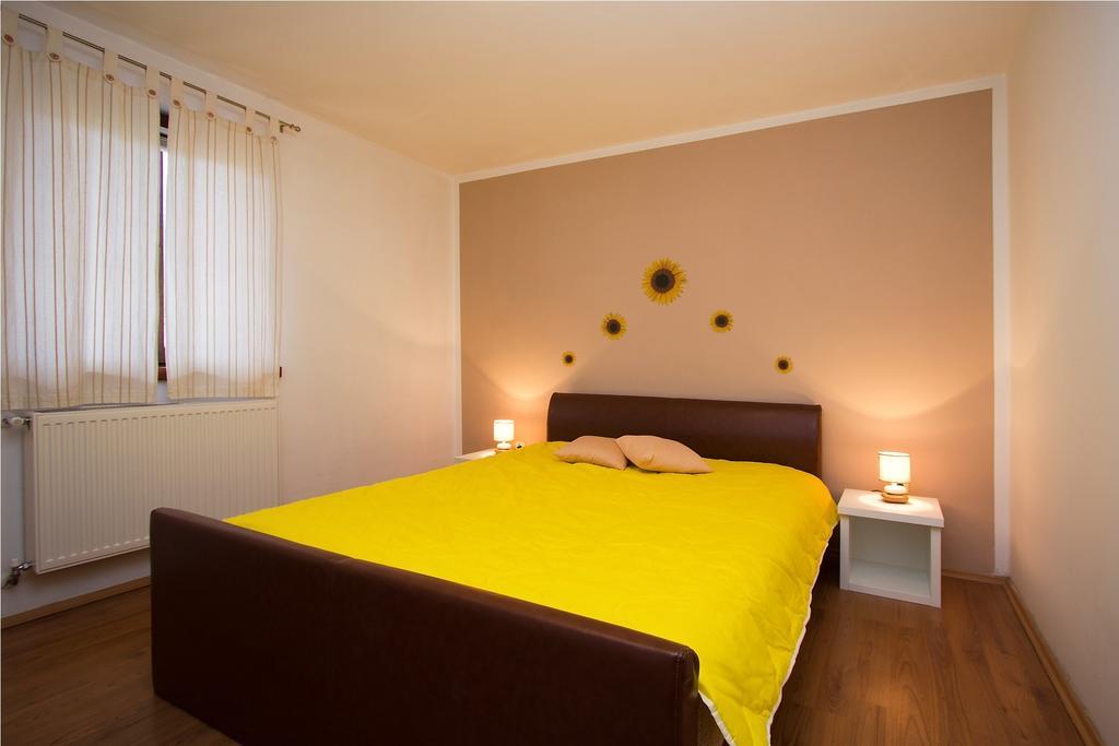 Apartments Matelici Divšići Oda fotoğraf